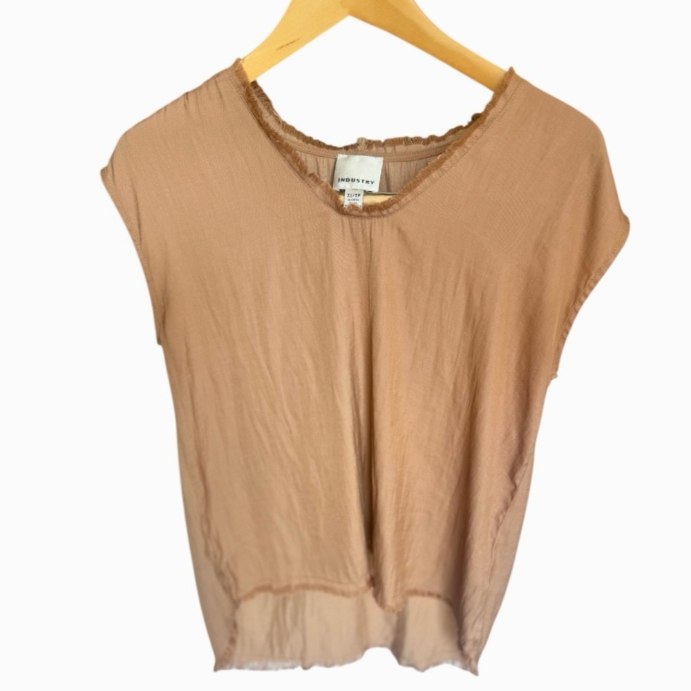 Industry Republic Clothing Short Sleeve Top in Camel Color Size XS EUC